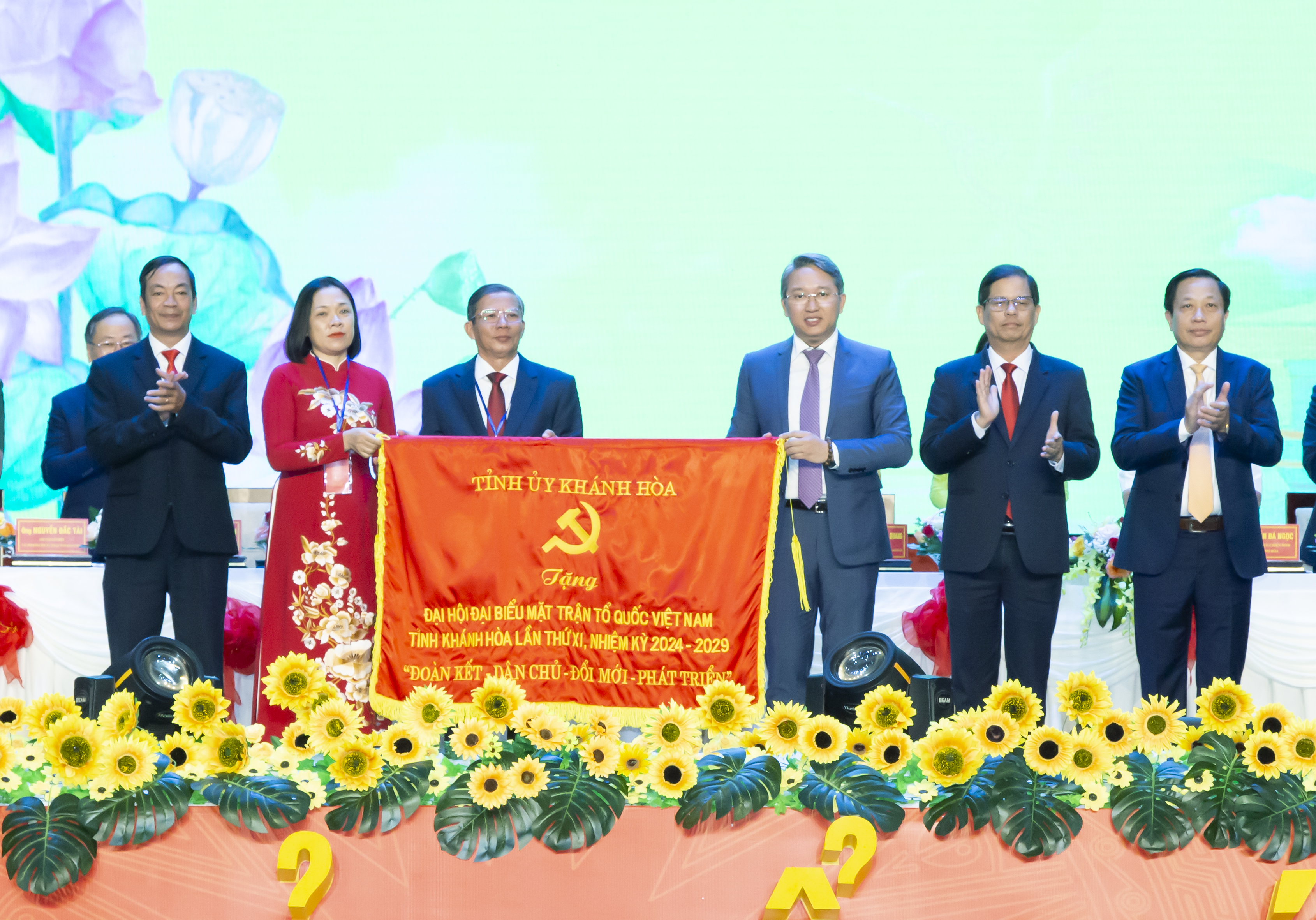 Đại hội đại biểu MTTQ Việt Nam tỉnh Khánh Hòa thành công tốt đẹp