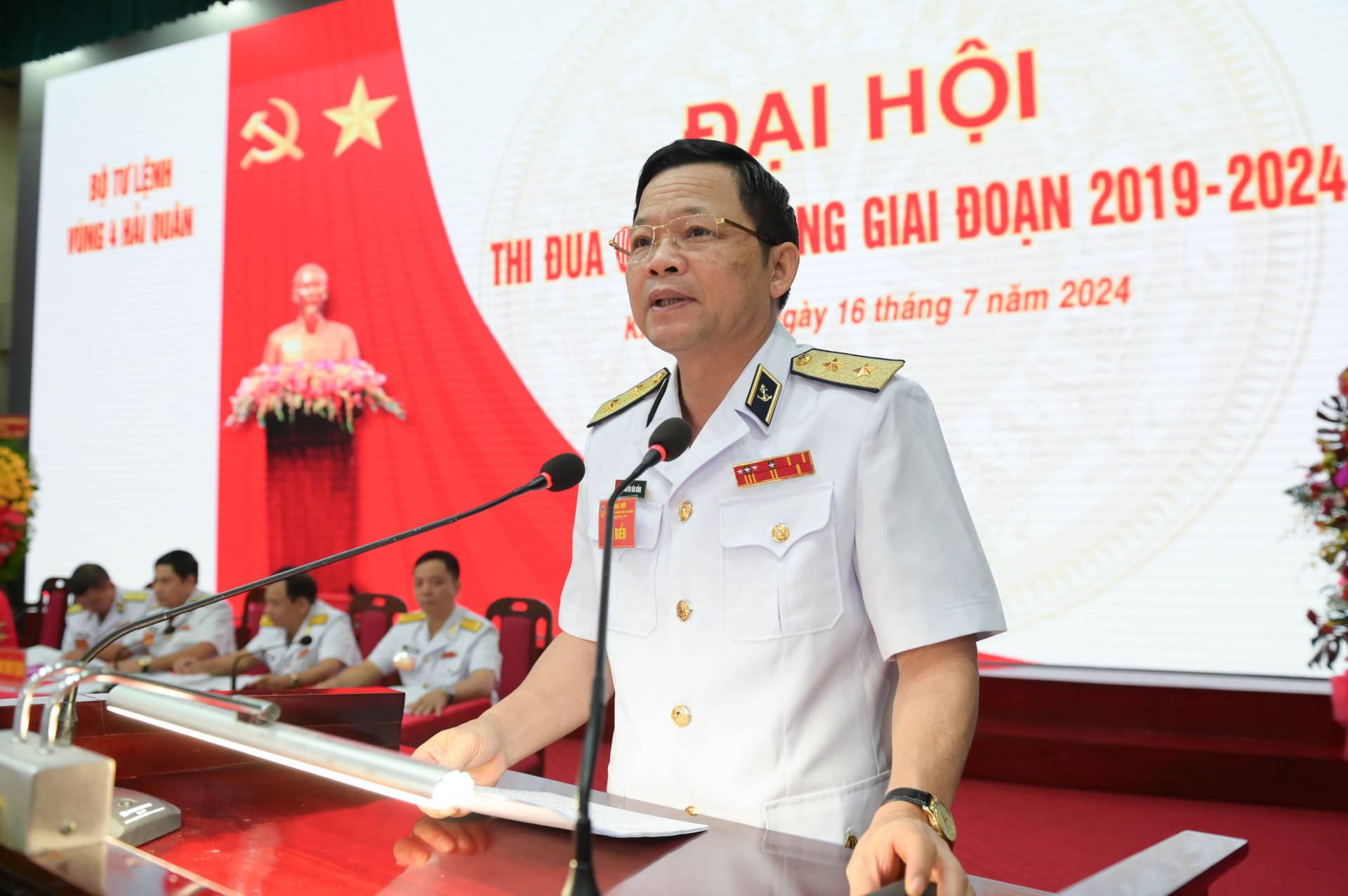 Trung tướng Nguyễn Văn Bổng phát biểu chỉ đạo tại đại hội.