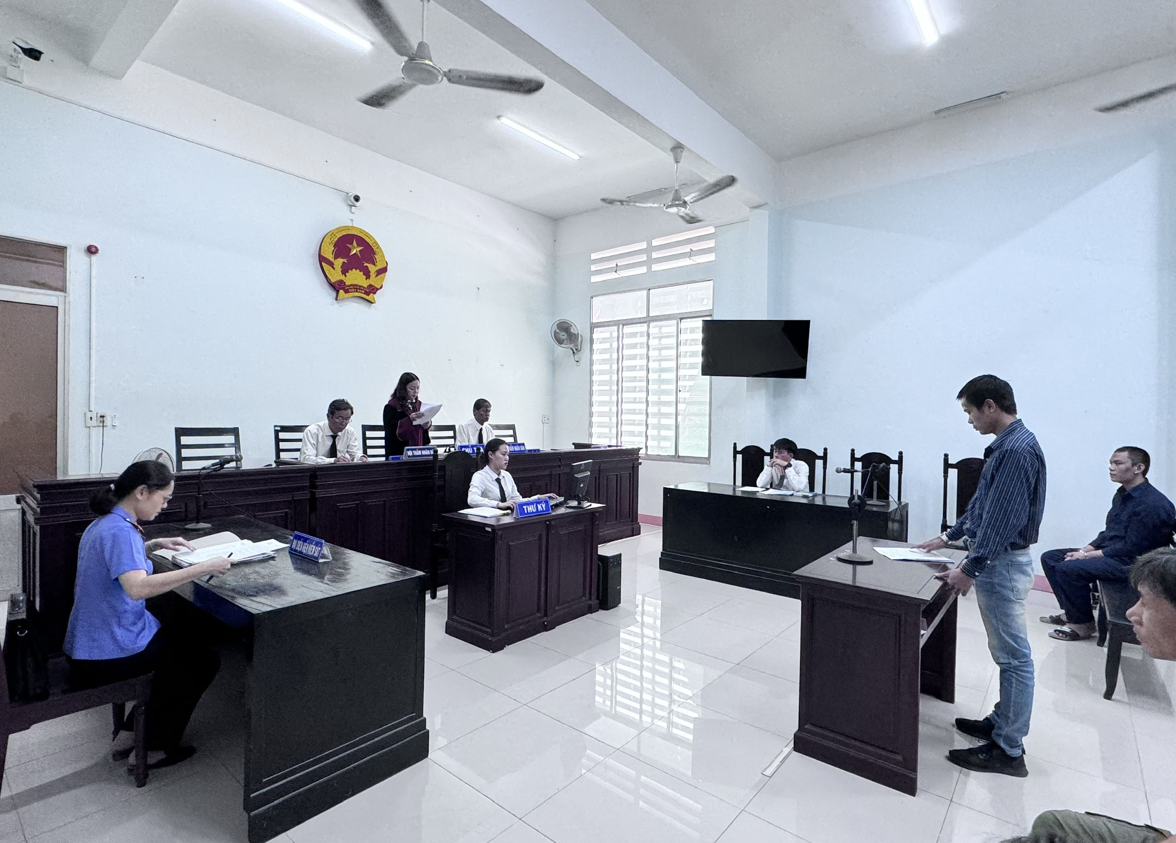 Đạo chích bị phát hiện do điện thoại cài định vị