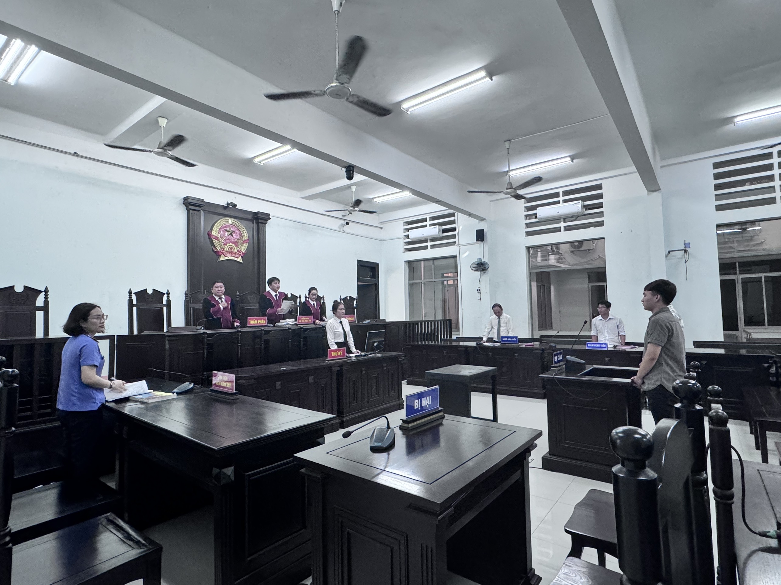 Giảm án cho 2 bị cáo đi đánh trả thù