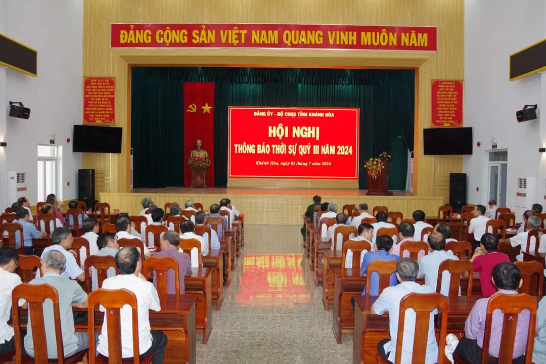 Quang cảnh hội nghị.