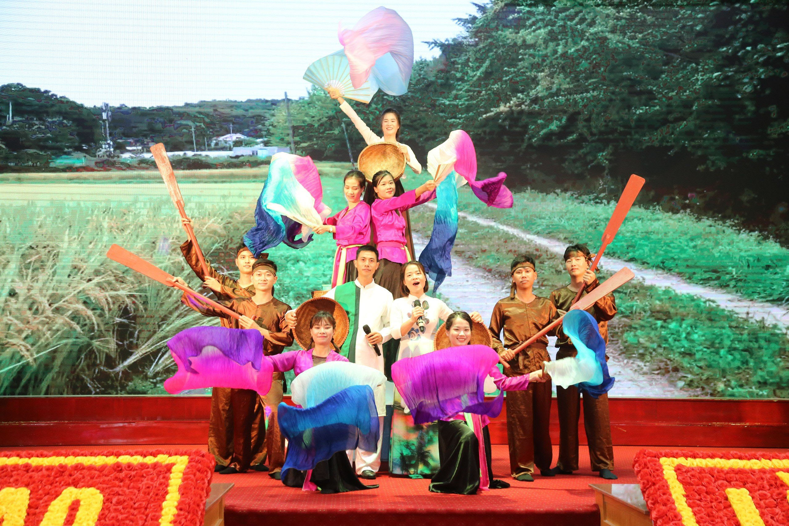 Cụm lực lượng Hải quân khu vực Khánh Hòa tổ chức giao lưu hát ru, hát dân ca