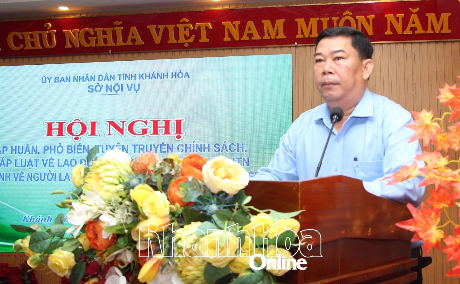 Sở Nội vụ Khánh Hòa phổ biến chính sách, pháp luật về lao động cho hơn 200 doanh nghiệp