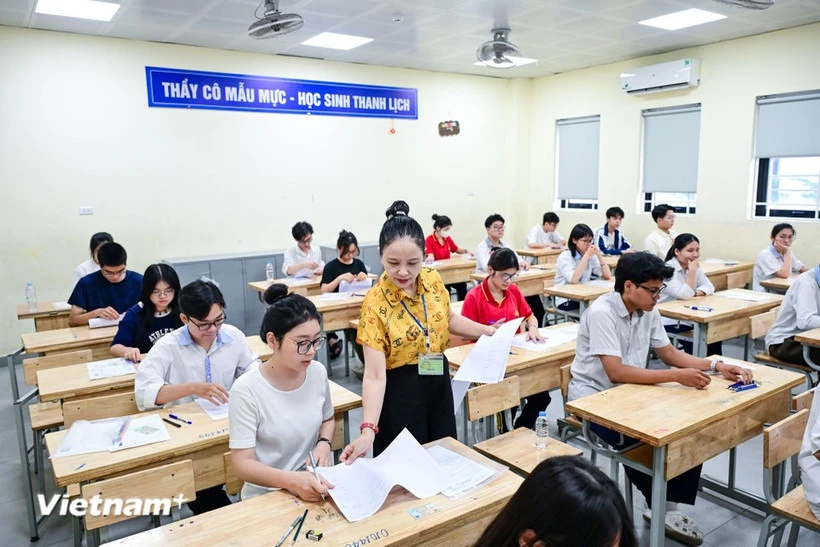 Thí sinh dự thi Tốt nghiệp Trung học phổ thông năm 2025. (Ảnh: Minh Sơn/Vietnam+)