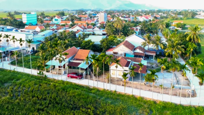 Đẩy mạnh thực hiện chương trình nông thôn mới, giảm nghèo bền vững