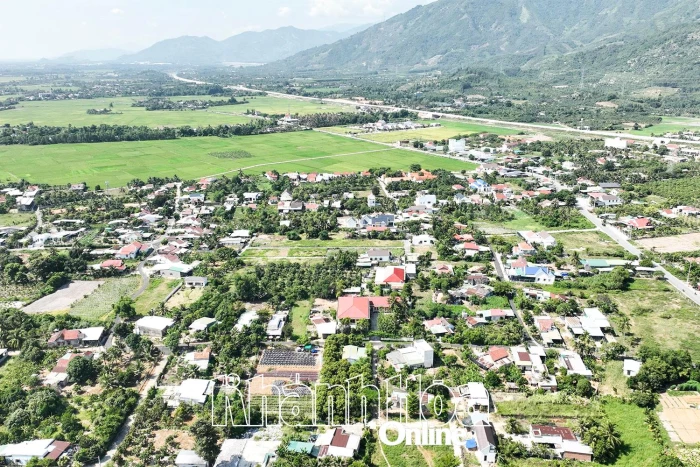 Chào mừng Đại hội đại biểu Đảng bộ xã Suối Hiệp lần thứ nhất, nhiệm kỳ 2025 - 2030: Phát triển xã Suối Hiệp theo hướng “đô thị sinh thái, văn hóa truyền thống”