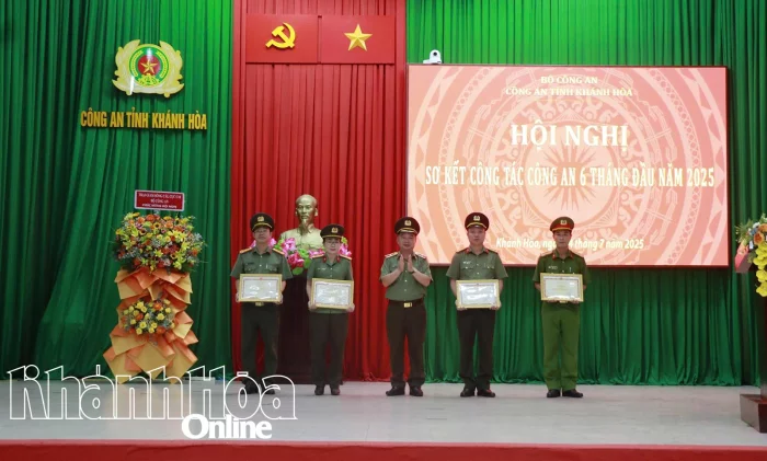 Công an tỉnh Khánh Hòa sơ kết công tác công an 6 tháng đầu năm.