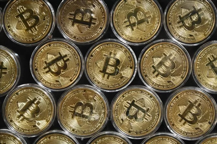 Giá đồng Bitcoin vượt ngưỡng 120.000 USD lần đầu tiên trong lịch sử