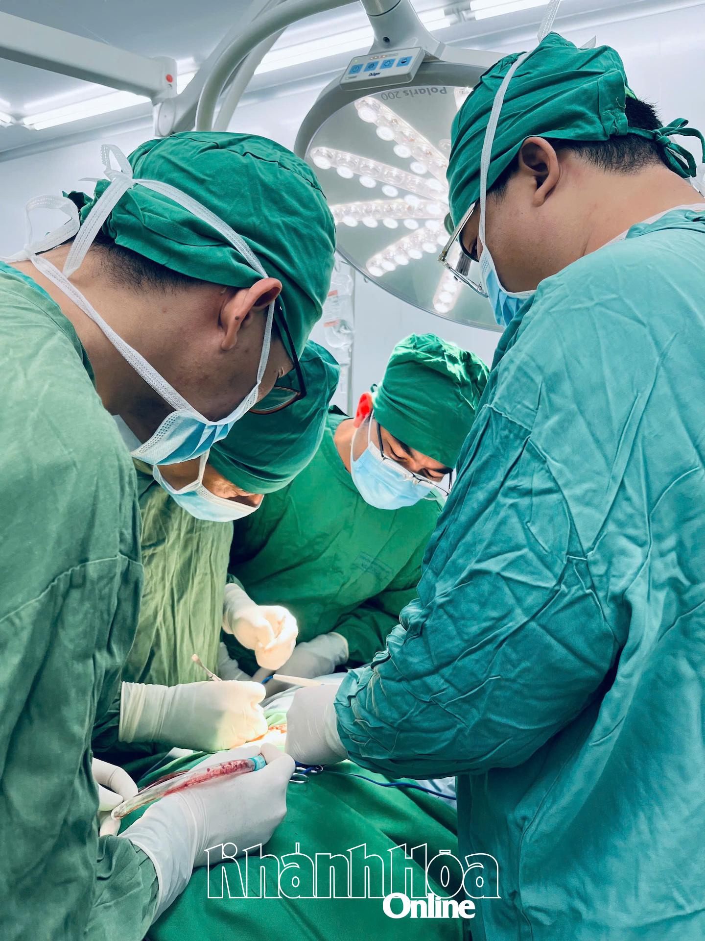 Phẫu thuật điều trị khe hở môi, vòm miệng cho bệnh nhân.&nbsp;