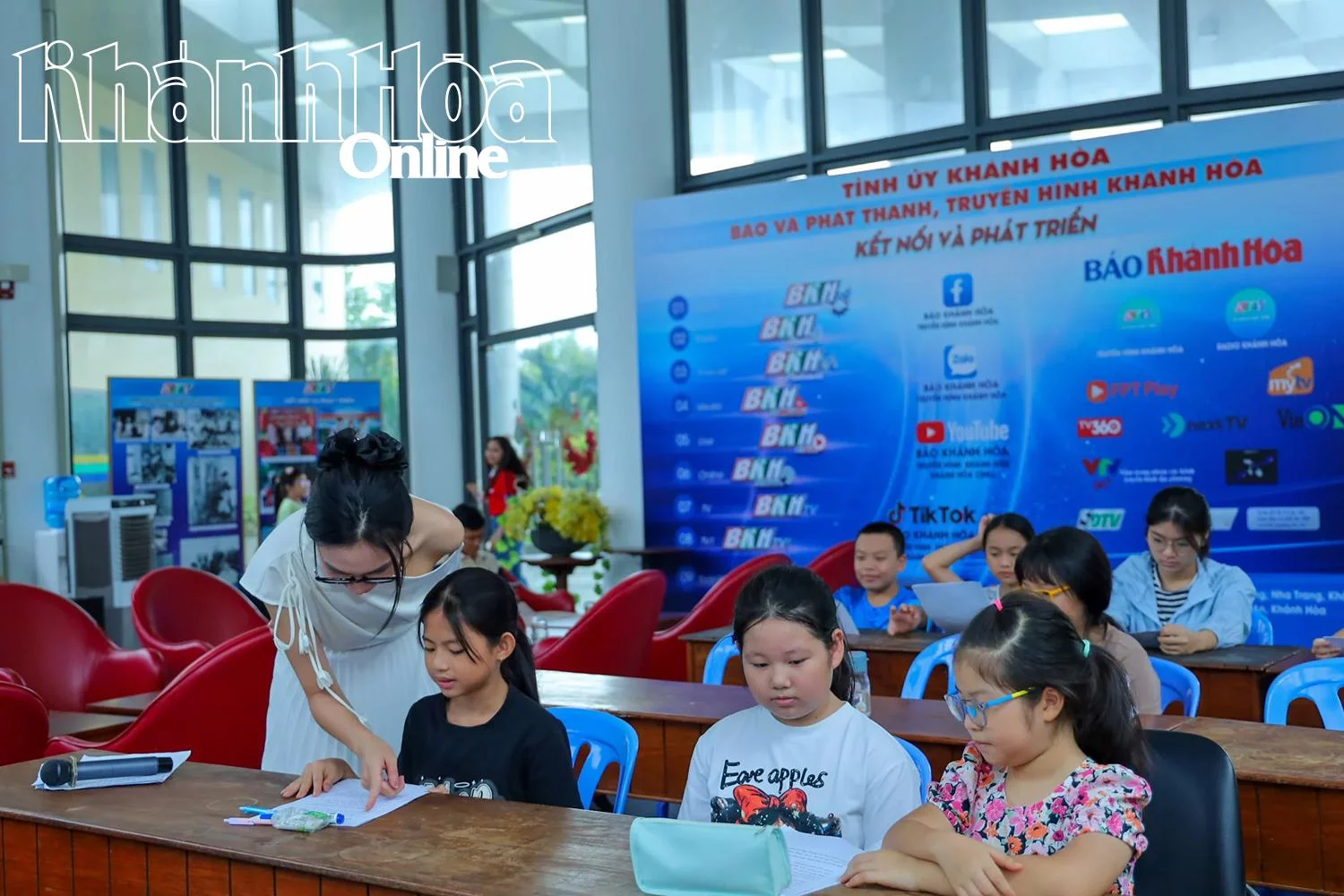 Lớp học MC nhí dành cho lứa tuổi THCS.