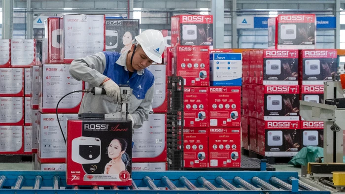 Đề xuất tăng 7,2% lương tối thiểu, áp dụng từ ngày 1/1/2026