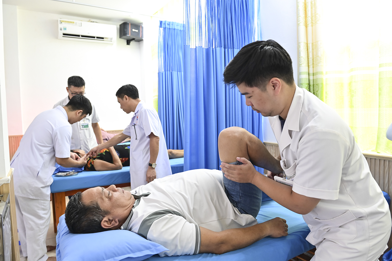 Đội Điều trị 486: Làm tốt công tác quân dân y