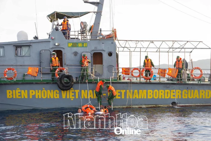 Chào mừng Đại hội Đảng bộ Ban Chỉ huy Bộ đội Biên phòng tỉnh Khánh Hòa lần thứ nhất, nhiệm kỳ 2025 - 2030 : Chủ động, kiên cường, hoàn thành xuất sắc nhiệm vụ