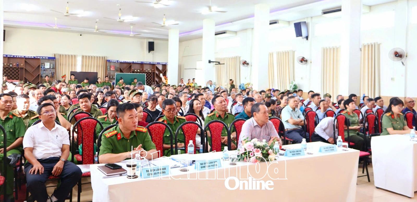 Các đai biểu tham dự Ngày hội