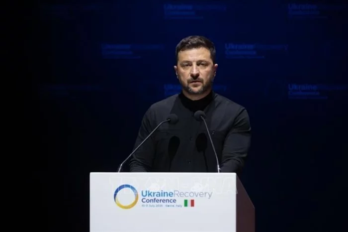 Tổng thống Zelensky xác nhận Mỹ nối lại viện trợ quân sự cho Ukraine