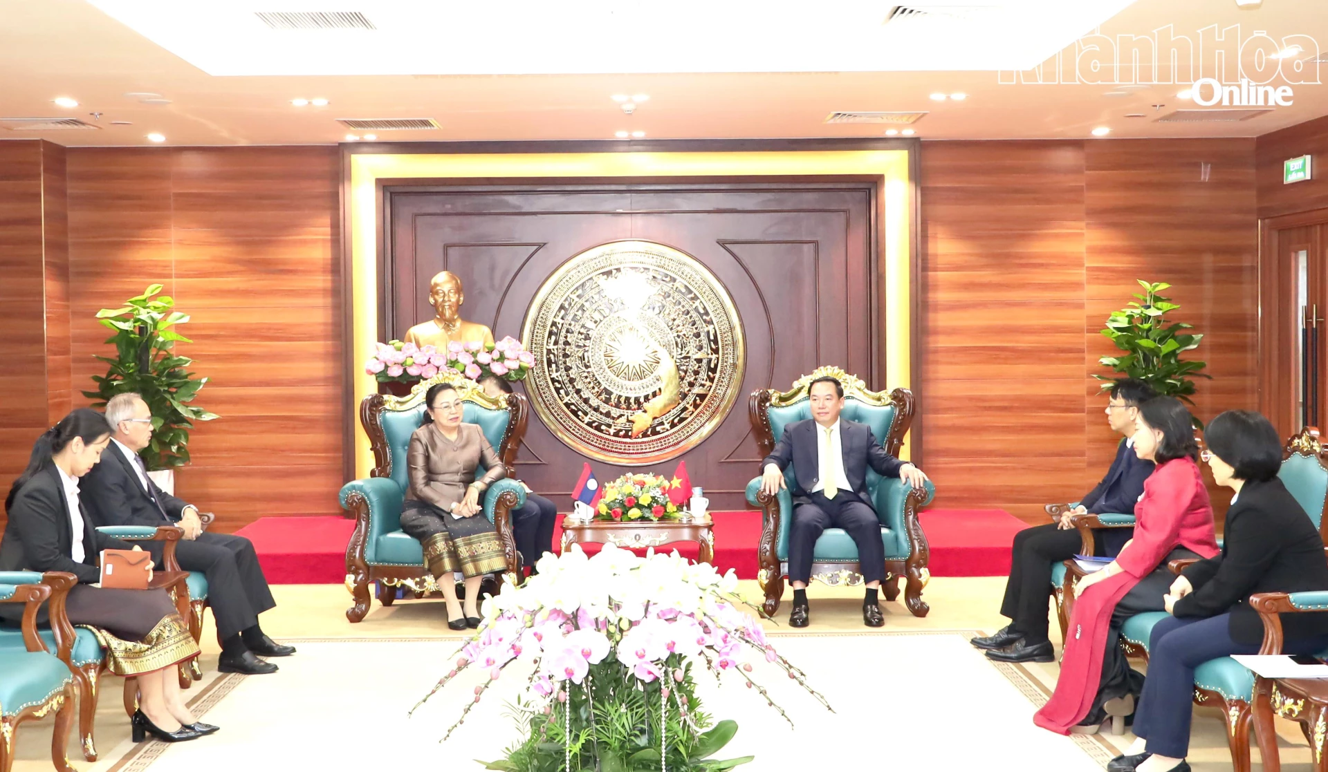 Quang cảnh tại buổi tiếp.