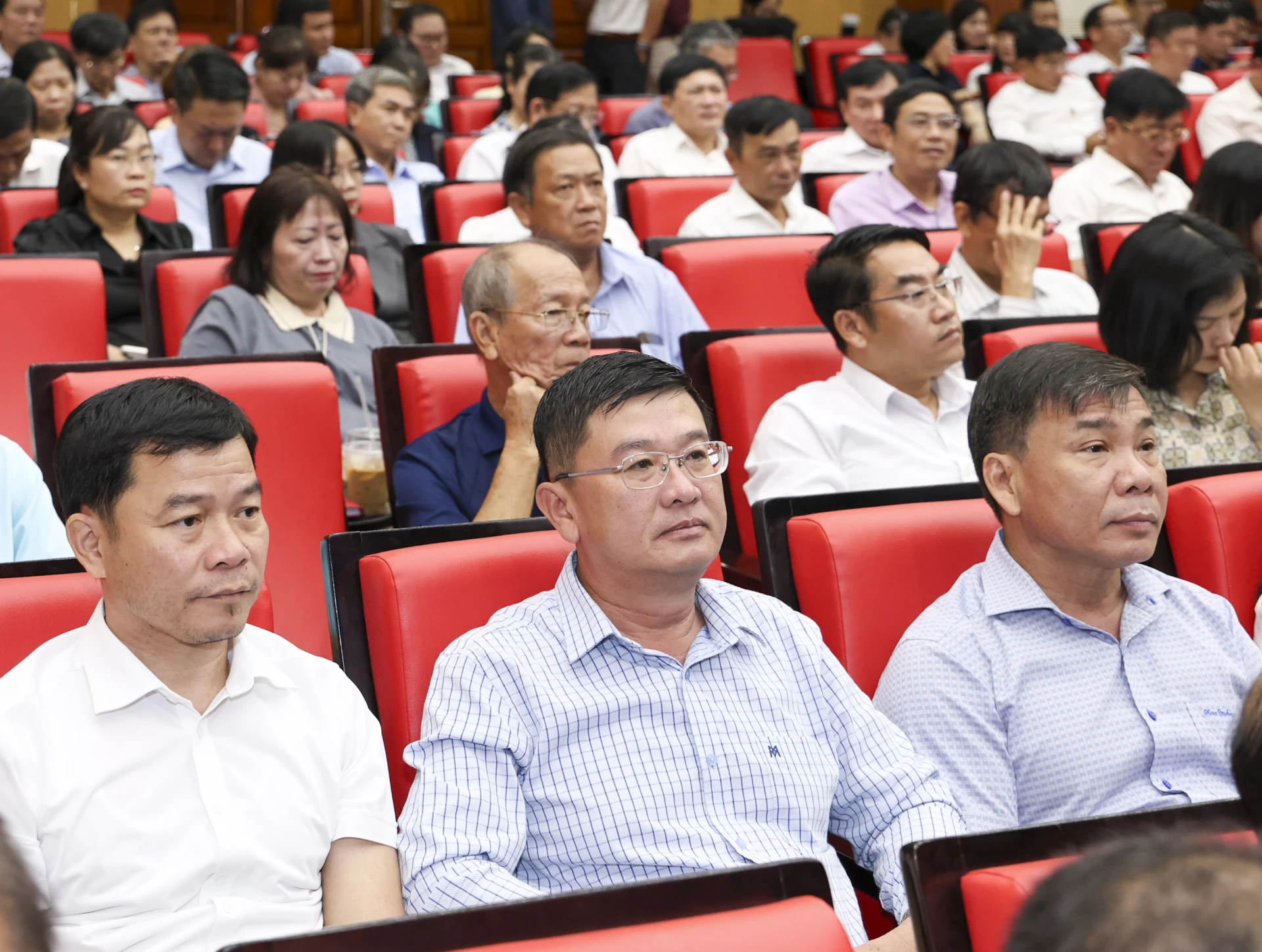 Các đại biểu tham dự hội nghị tại điểm cầu tỉnh Khánh Hòa.