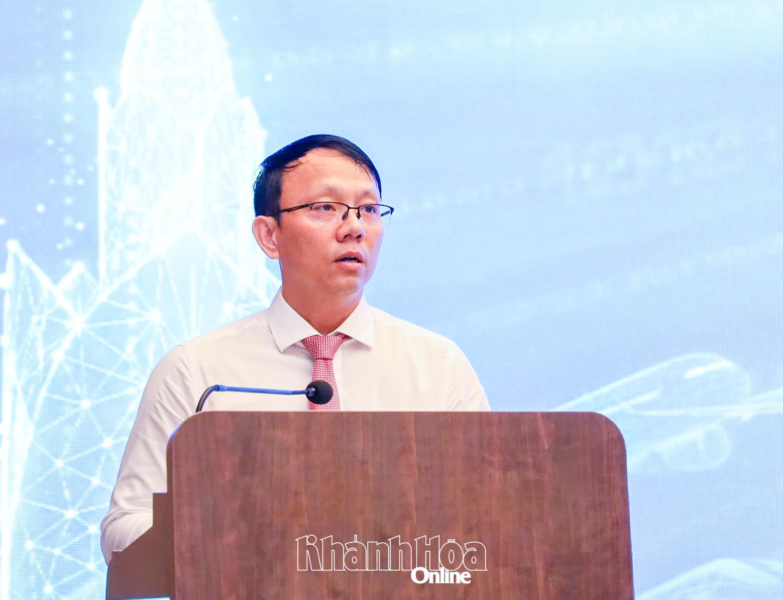 Đồng chí Nguyễn Thanh Hà phát biểu tại hội nghị.