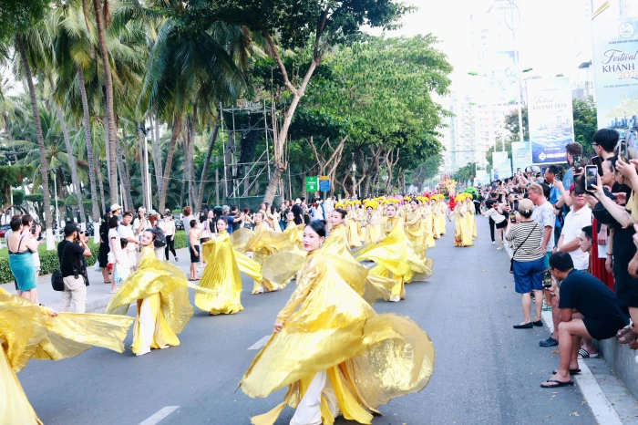 Festival Biển Khánh Hòa năm 2026 thu hút hơn 787.000 lượt khách, doanh thu hơn 1.300 tỷ đồng