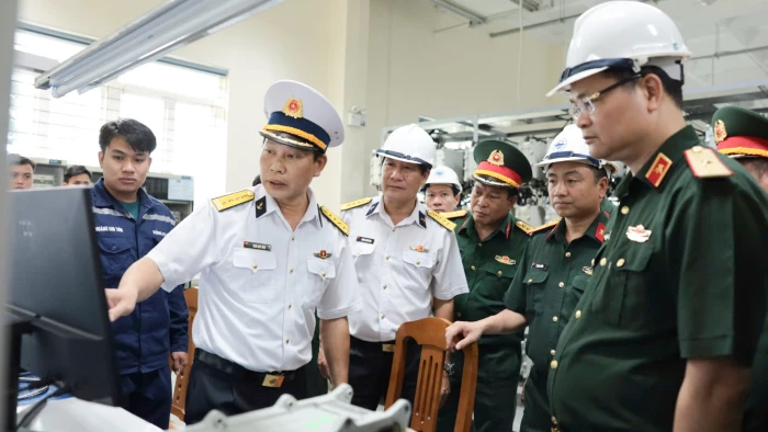 Tổng cục Hậu cần - Kỹ thuật kiểm tra Nhà máy X52