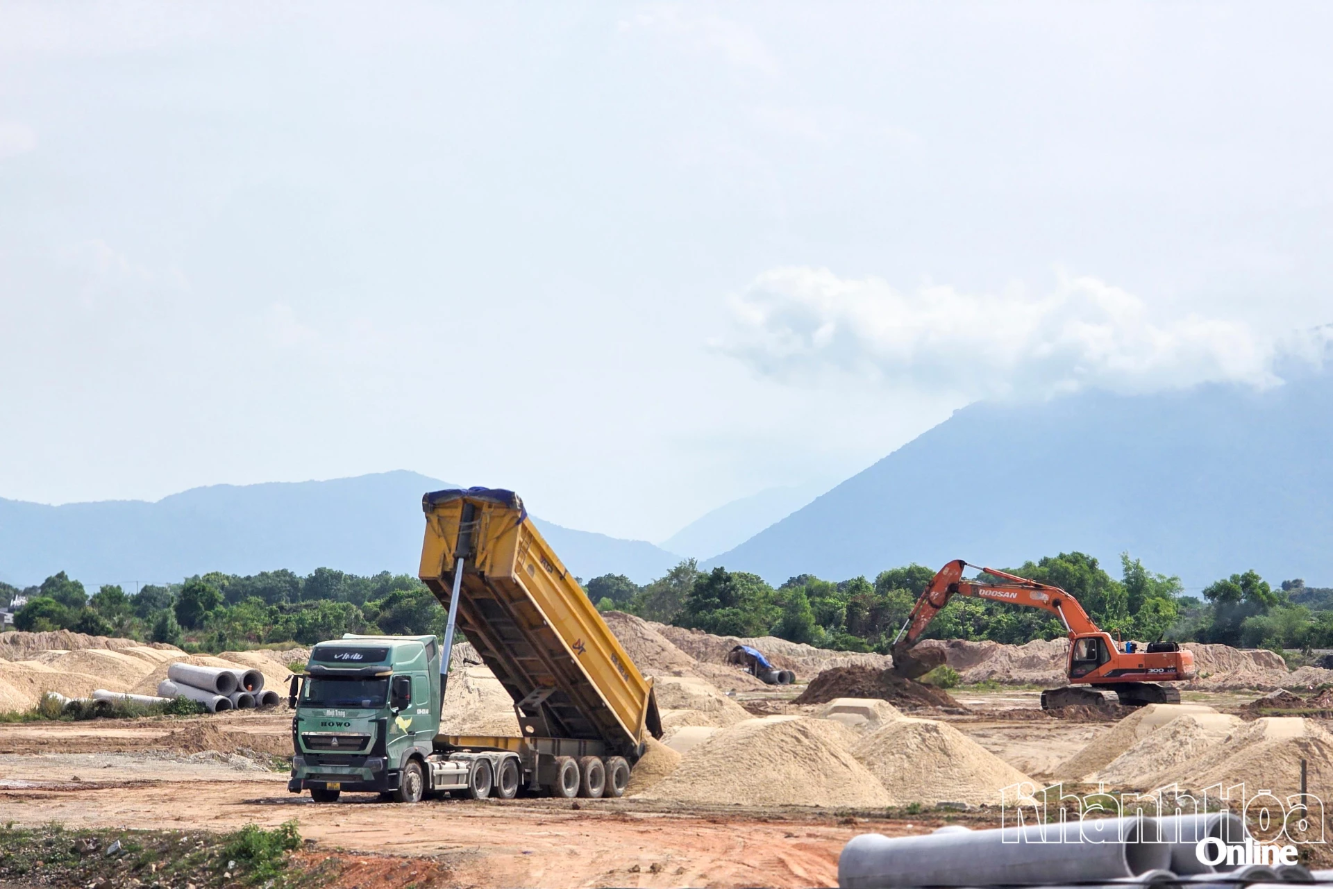 Gấp rút thi công Khu tái định cư Vạn Thắng.