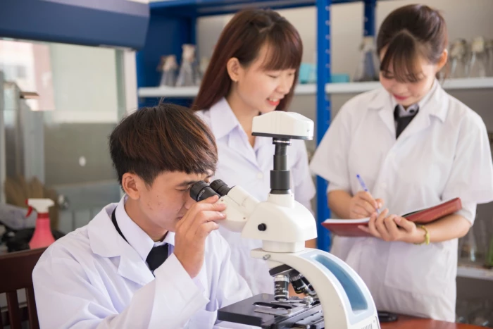 Bóc trần chiêu bài “khoác áo” học thuật để xuyên tạc hình tượng lãnh tụ, lịch sử dân tộc