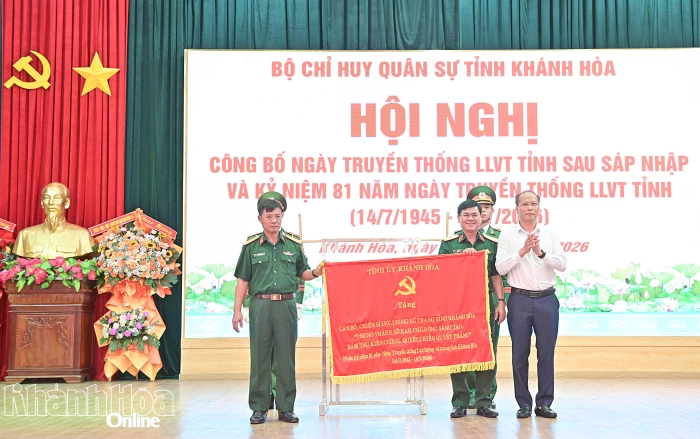 Công bố quyết định công nhận Ngày truyền thống lực lượng vũ trang tỉnh Khánh Hòa sau sáp nhập