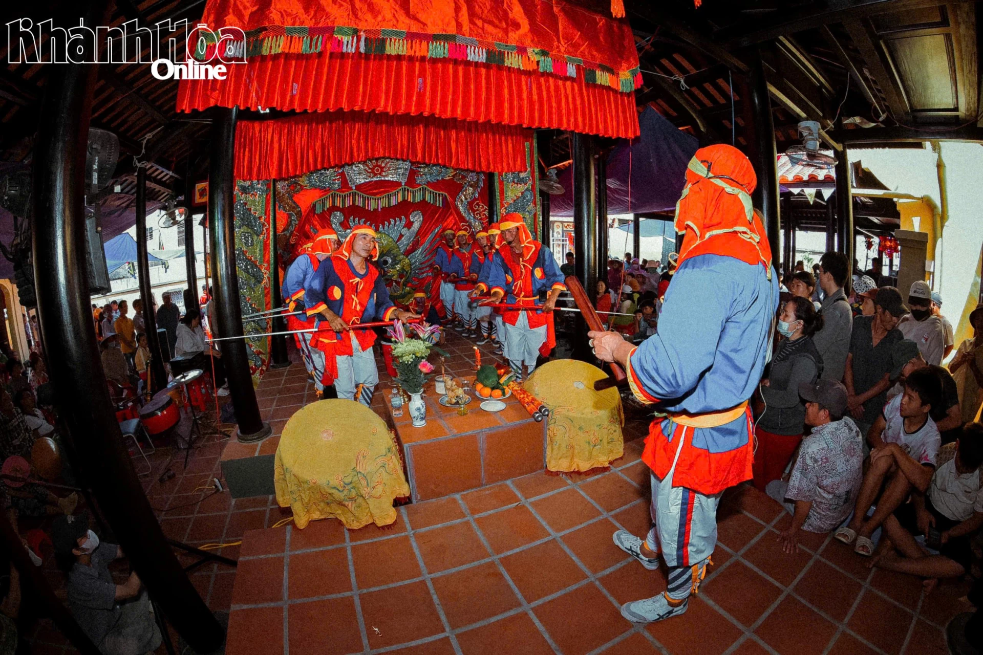 Lễ Nghinh Ông tại đình Trường Đông.