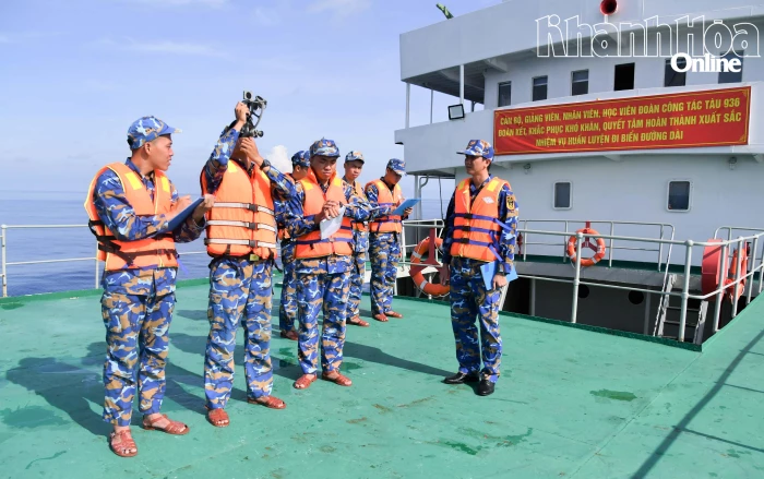 Học viện Hải quân: Chú trọng huấn luyện đi biển cho học viên.