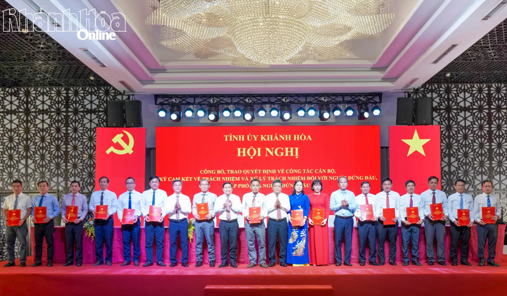 Lãnh đạo các xã, phường: