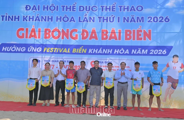 Khanh Hoa’s beach football tournament 2026 kicks off