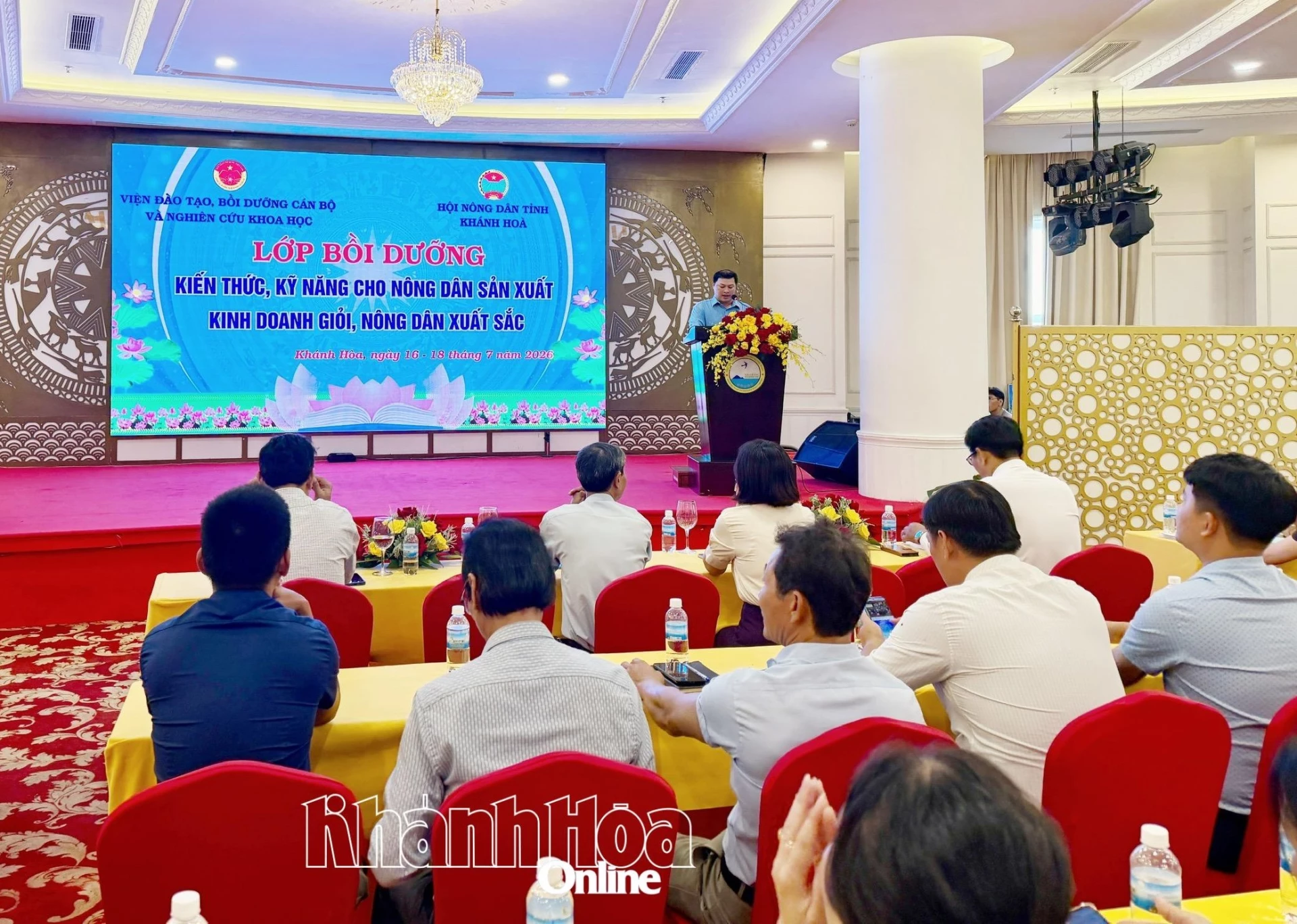 Khai giảng 2 lớp bồi dưỡng kiến thức, kỹ năng cho nông dân sản xuất, kinh doanh giỏi
