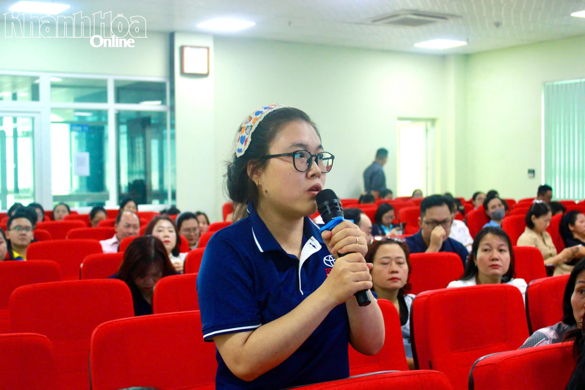 Đại diện một đơn vị sử dụng lao động phát biểu tại hội nghị.