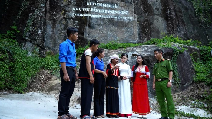 [Video] Bác Ái - Chiến khu giữa lòng dân