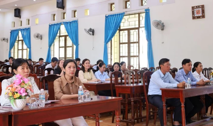 Trung tâm Chính trị xã Ninh Phước bồi dưỡng nghiệp vụ công tác Đảng cho 68 bí thư chi bộ