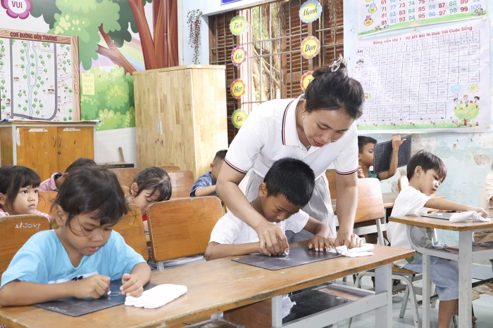 Trẻ em dân tộc thiểu số chuẩn bị vào lớp 1: Được tăng cường tiếng Việt