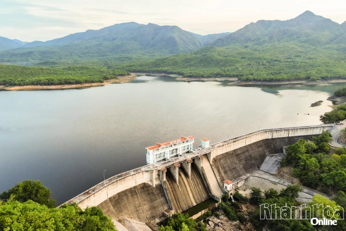 Chủ động điều tiết nguồn nước 