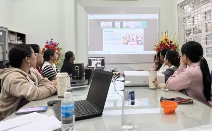 Viện Dinh dưỡng tổ chức nói chuyện chuyên đề về chăm sóc dinh dưỡng hợp lý cho trẻ em 
