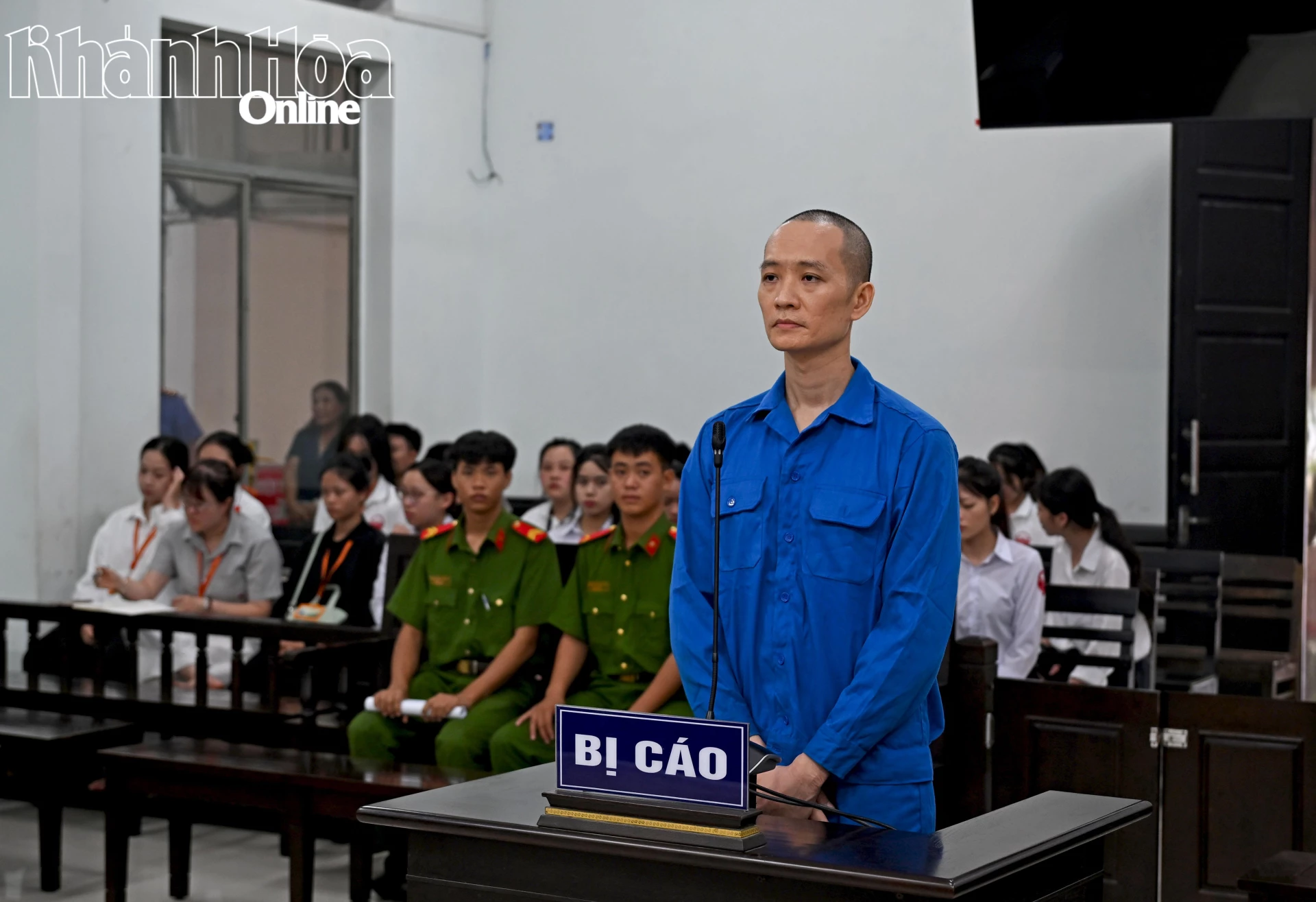 Lừa tiền người đang bị lừa, lãnh 9 năm tù