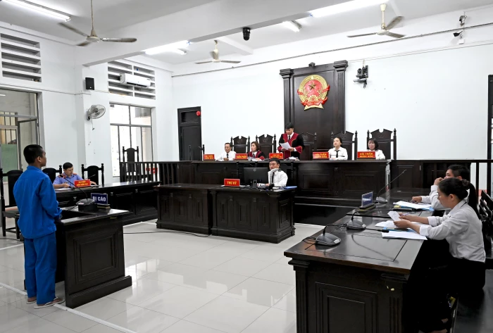 Lãnh 10 năm tù vì nhậu say đâm chết người thân