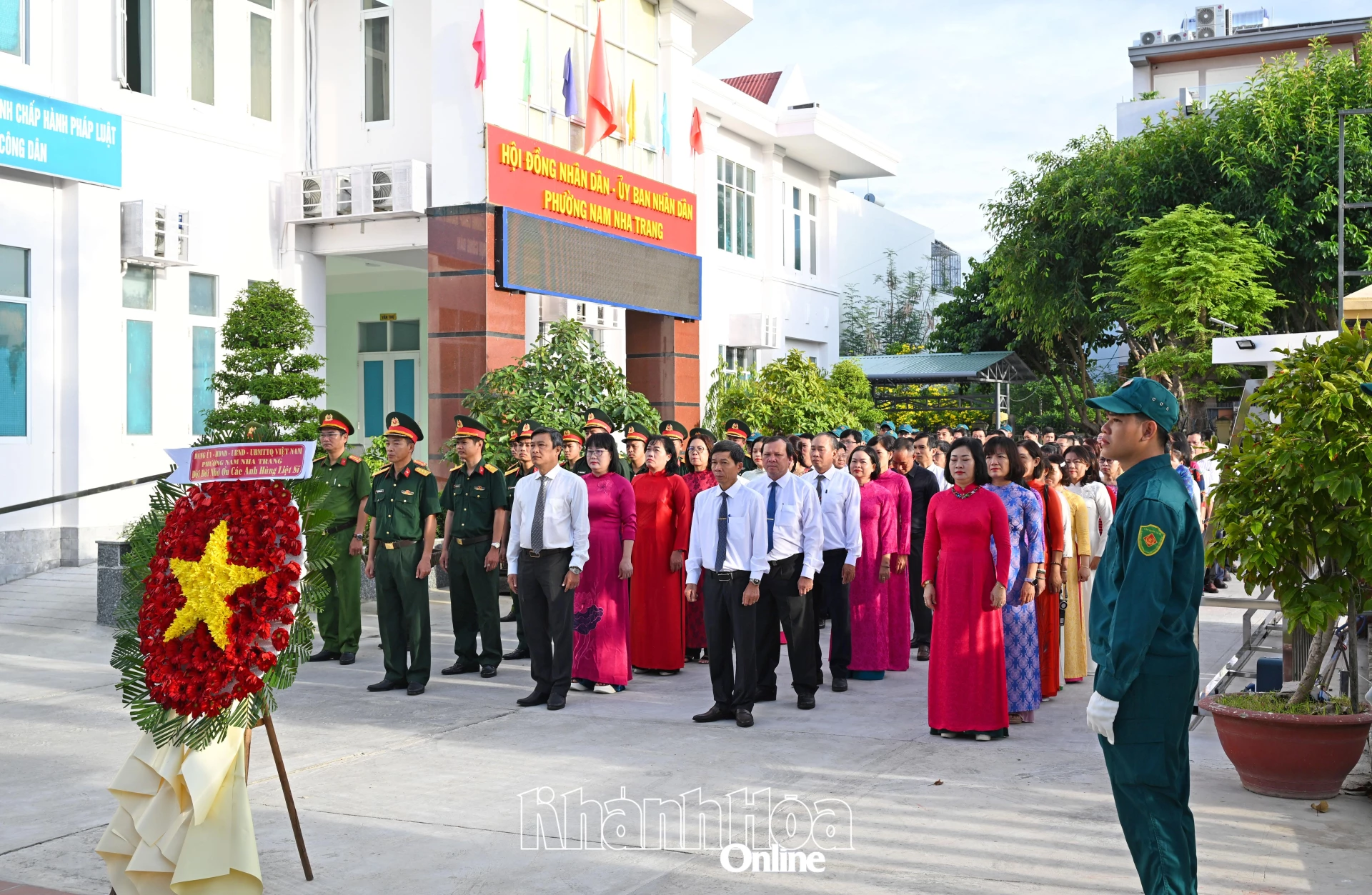 Quang cảnh buổi lễ.