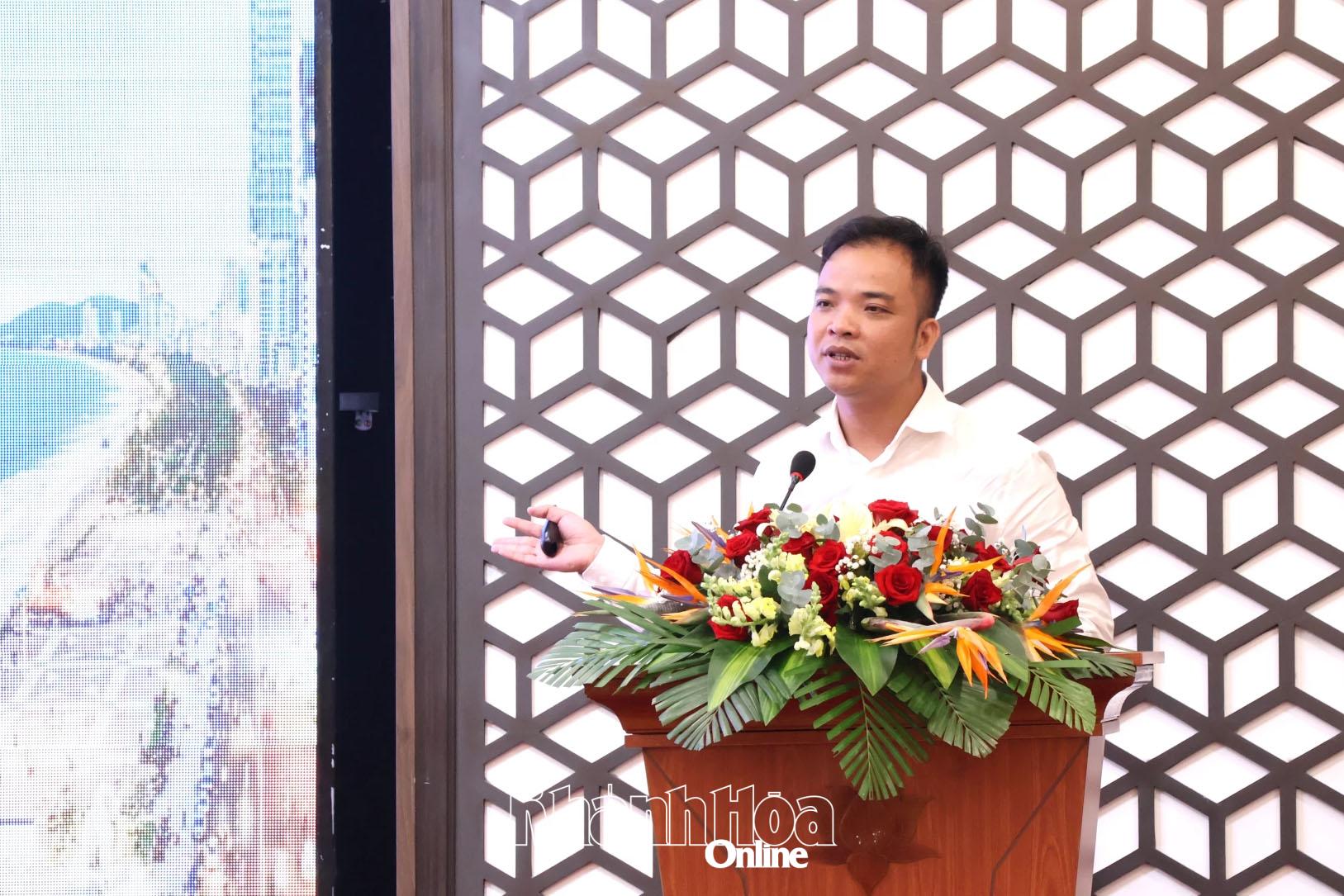 Báo cáo viên đến từ Bộ Khoa học và Công nghệ trình bày tại hội nghị.