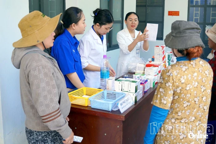 Dấu ấn màu áo xanh tình nguyện