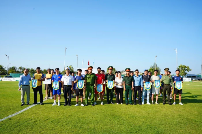 Phường Bắc Cam Ranh khai mạc Hội thao hưởng ứng Ngày hội toàn dân bảo vệ an ninh Tổ quốc năm 2026