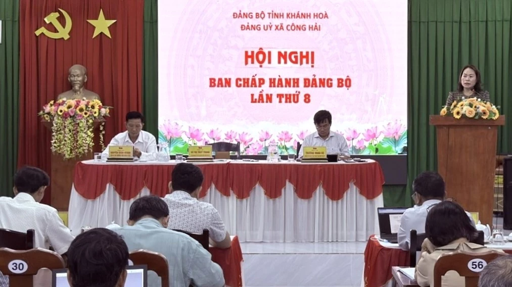 Quang cảnh hội nghị.