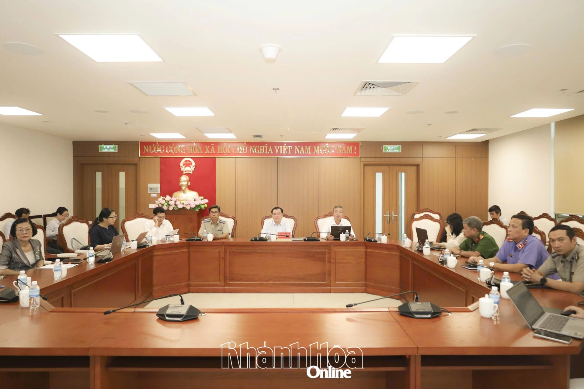 Bộ Tư pháp sơ kết công tác tư pháp 6 tháng đầu năm 2026