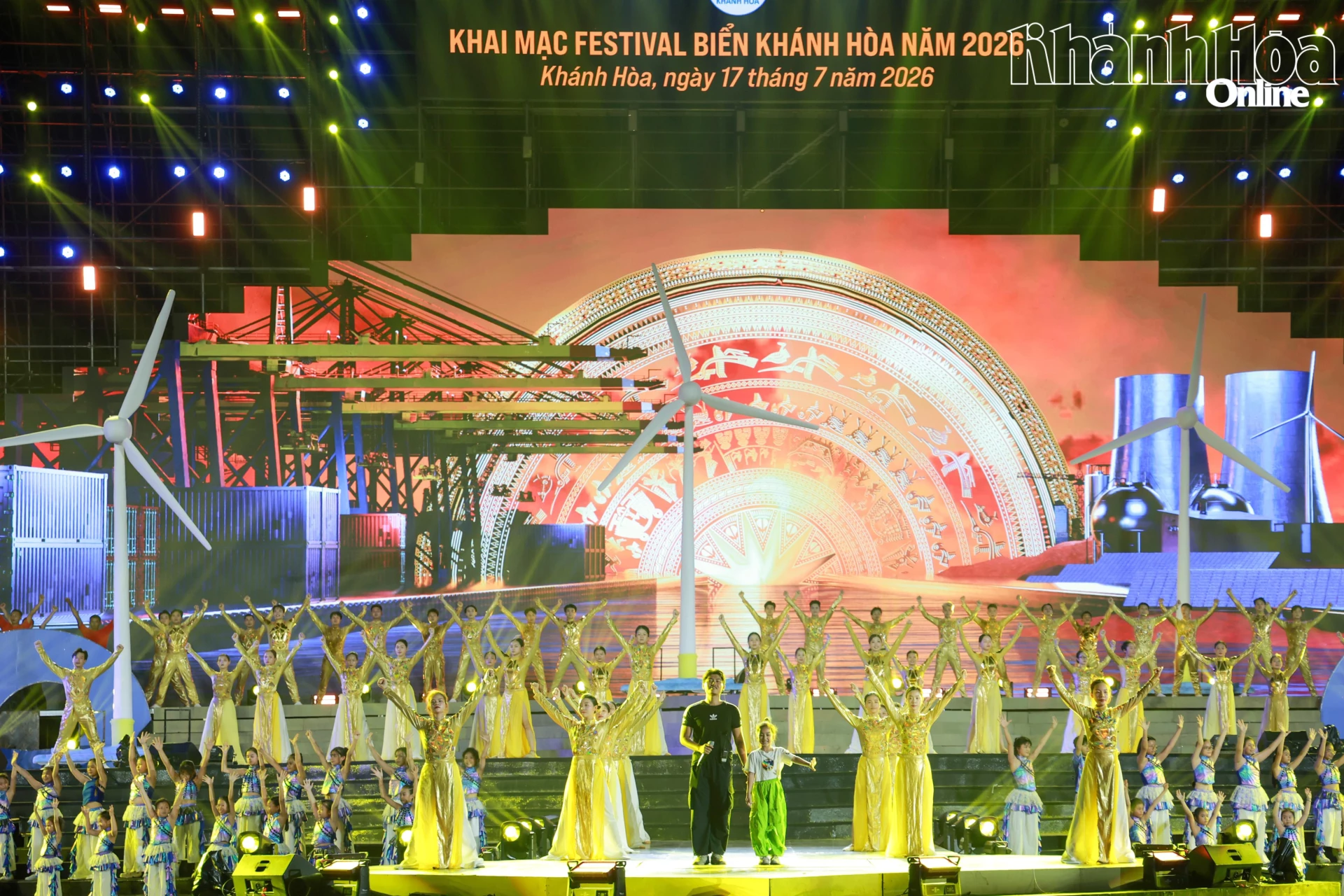  Tiết mục mang màu sắc trẻ trung, sôi nổi trong đêm sơ duyệt chương trình nghệ thuật lễ khai mạc Festival Biển Khánh Hòa năm 2026.