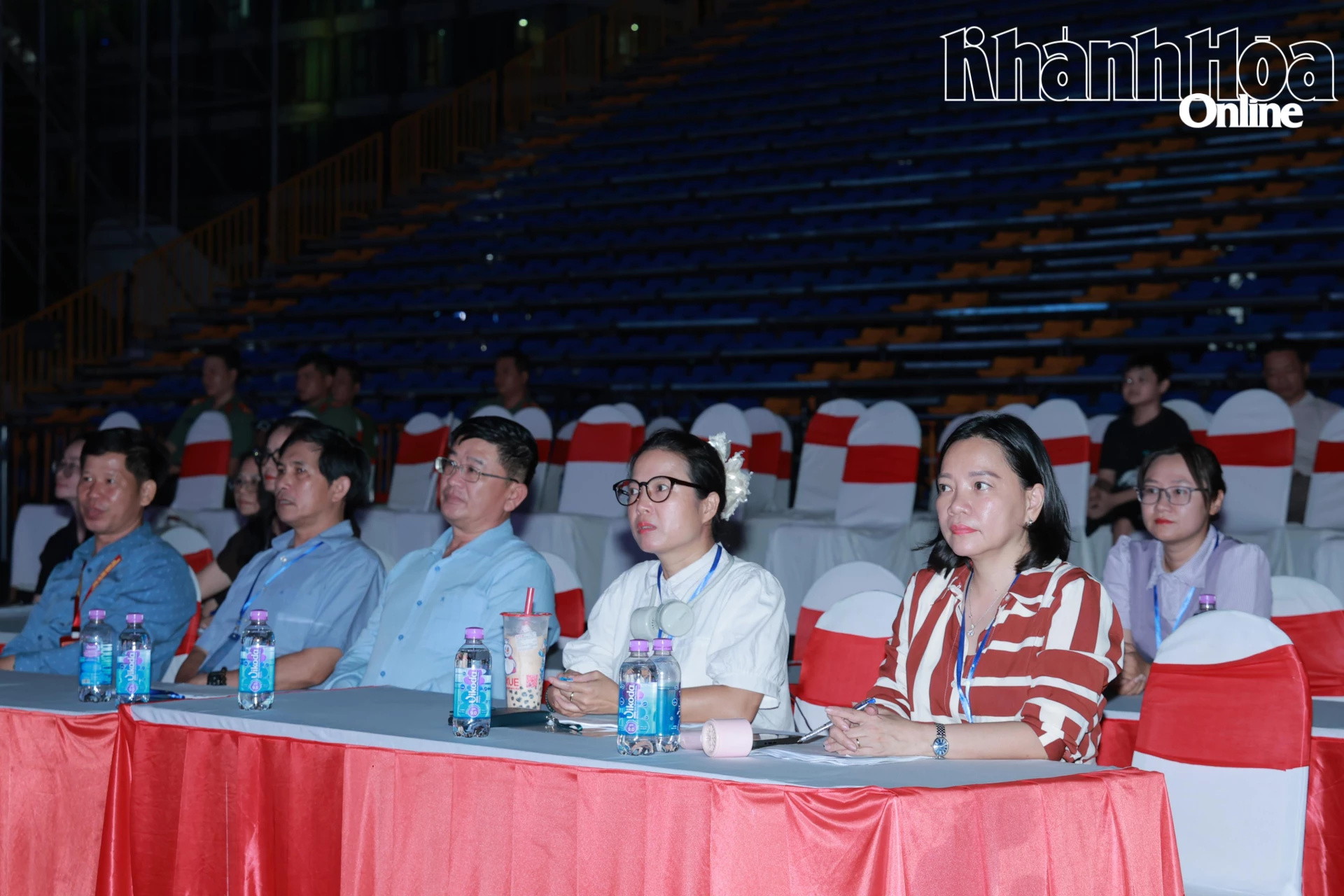 Lãnh đạo một số cơ quan, đơn vị tham dự chương trình tổng duyệt.
