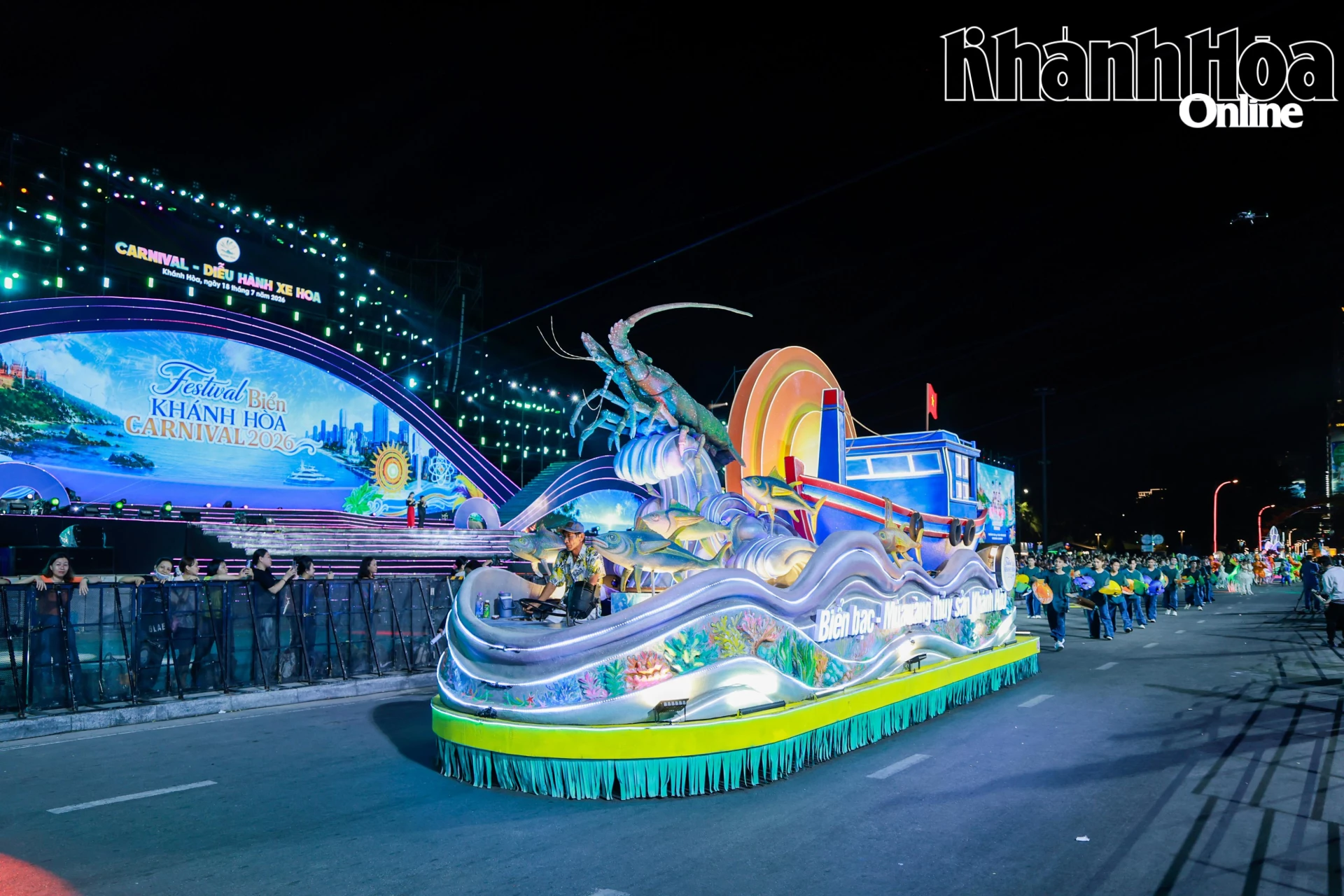 Tổng duyệt Lễ hội Carnival - Diễu hành xe hoa