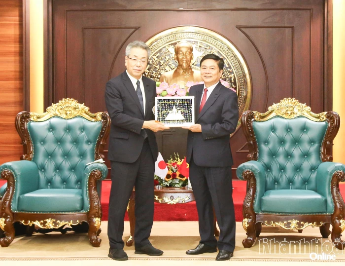 Phó Chủ tịch Thường trực HĐND tỉnh Lữ Thanh Hải làm việc với Đoàn Công tác Nhóm Nghiên cứu ASEAN thuộc HĐND tỉnh Hiroshima